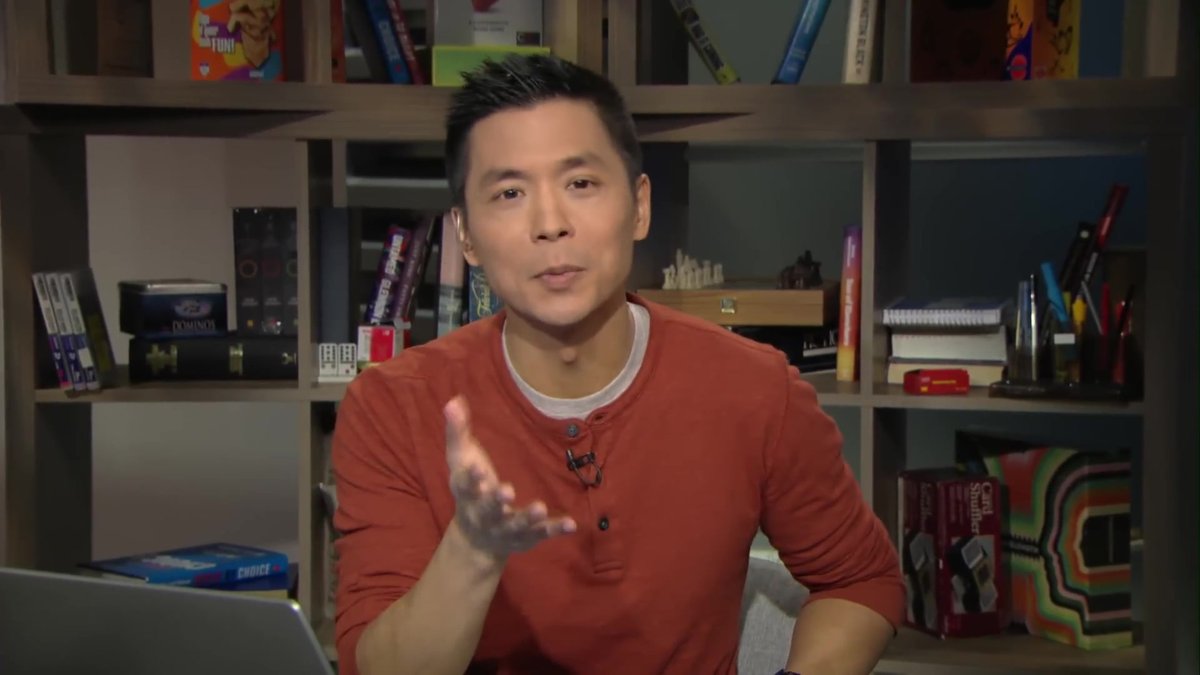 This CBC anchor brought warm rust orange tones to a cool-headed breakdown of the FTX fallout, proving even crypto chaos can’t shake AC’s style game.