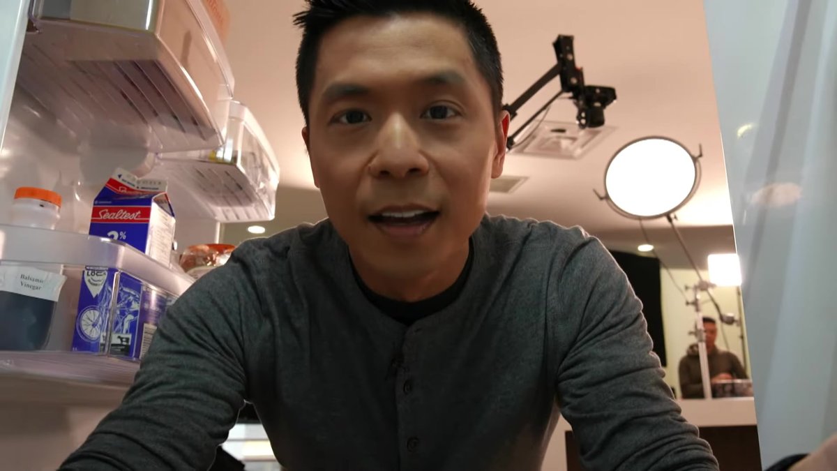 Andrew’s Muted Gray Shirt During the Grocery Grilling May Be the Understated Power Move of the Season