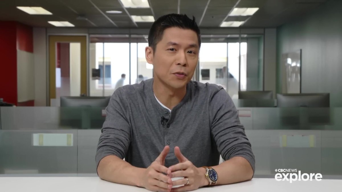 That Understated Gray Shirt Andrew Wore While Breaking Down the Battle Over C-18