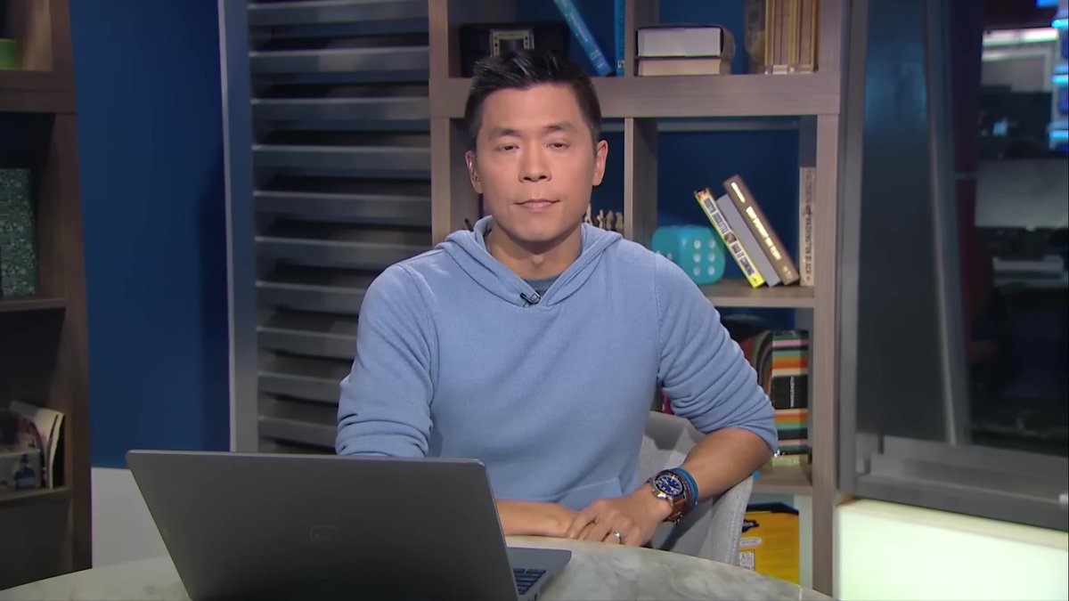 Chang’s Hoodie Is Just PM-Residence-Grade Insulation for Canadian Weather