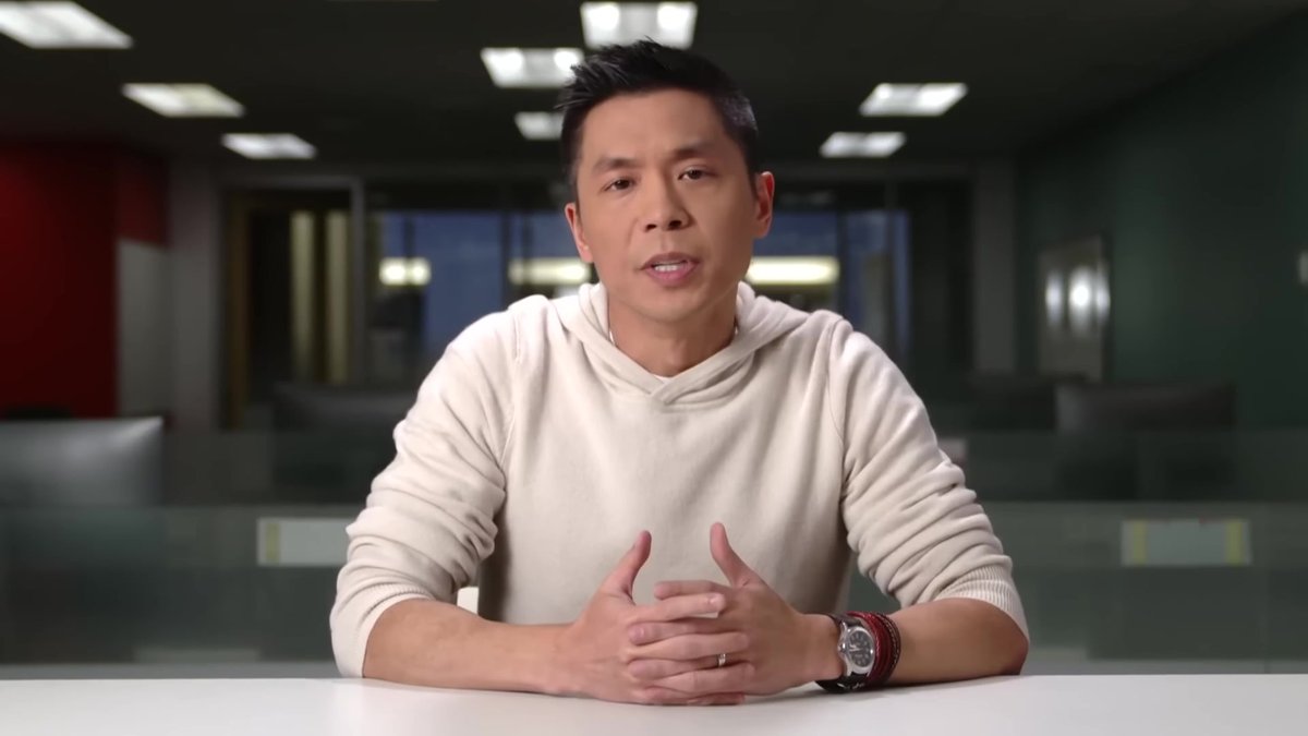 Russia’s Election Actually Matters, But Can We Talk About Andrew’s Off-White Hoodie for a Second?