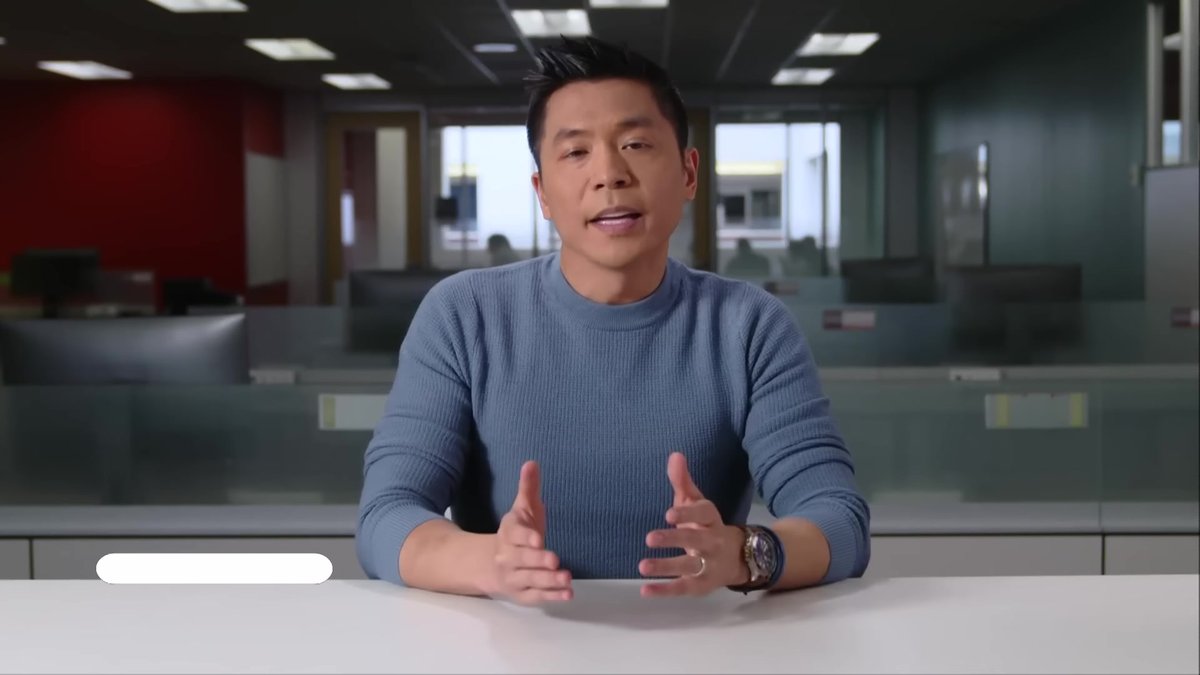 Chang en bleu poudre qui parle du kill switch, ça passe crème