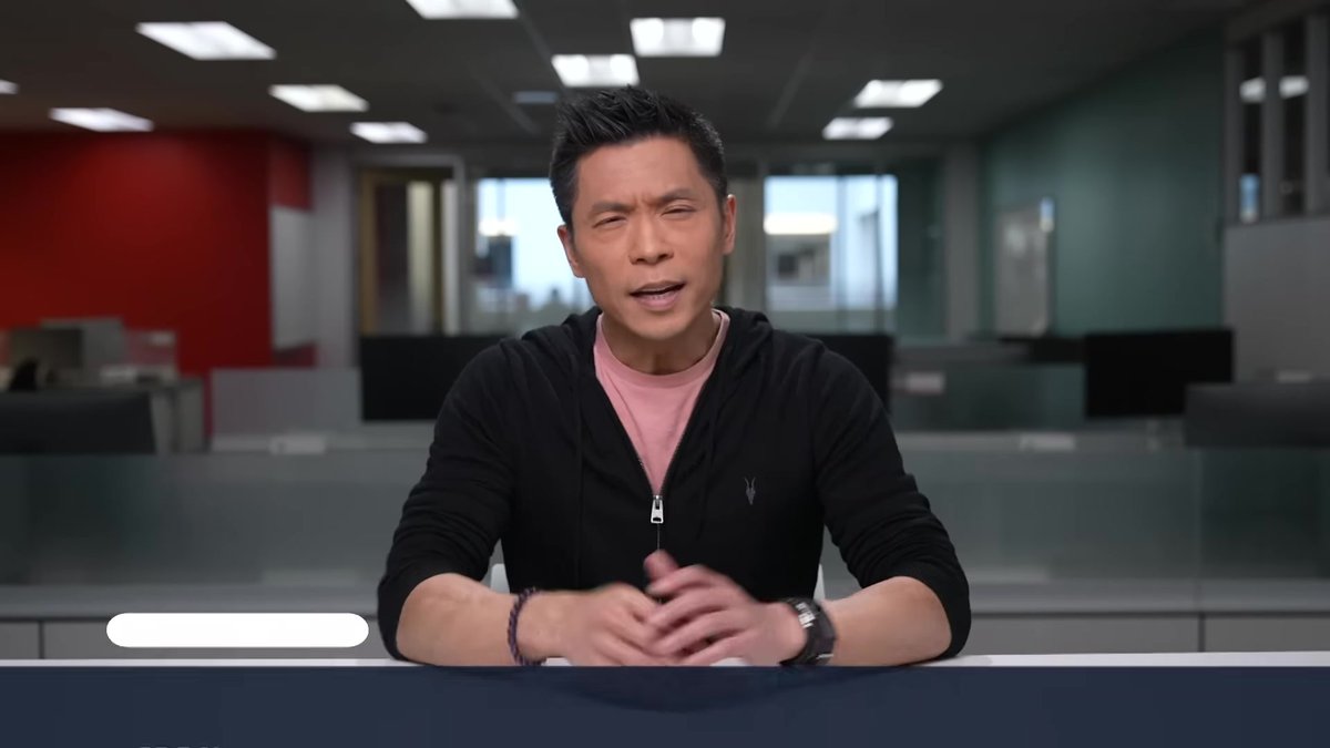 Hormuz on His Mind, Hoodie on His Back